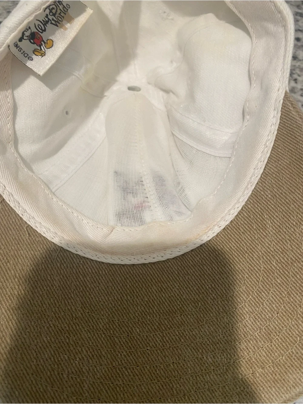 VINTAGE- DISNEY Golf Hat /vintage 1990s Mickey Mouse golf strapback hat